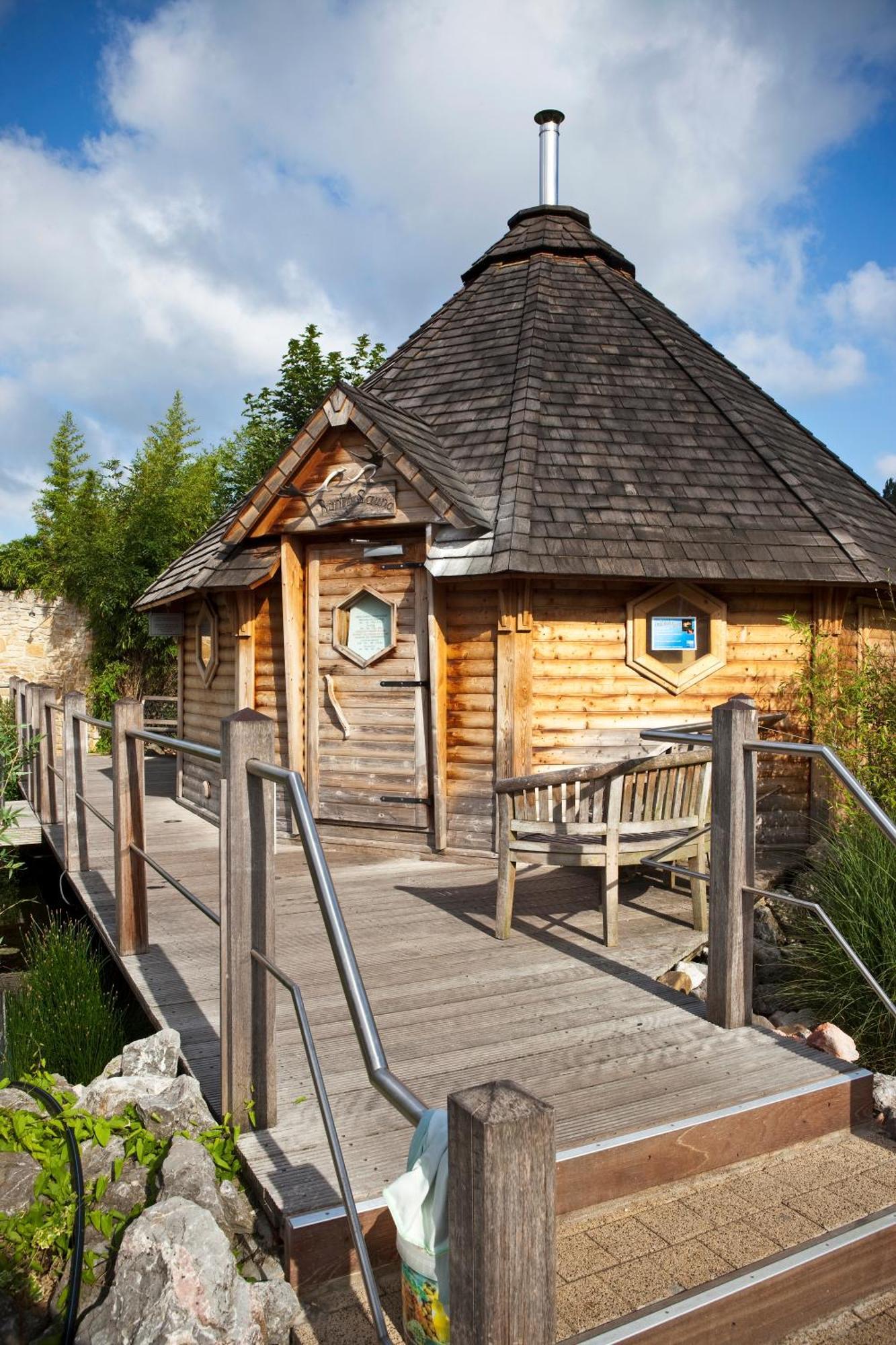 Hotel Thermen Dilbeek Exterior photo